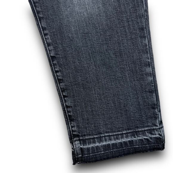 NEW ANA Womens High Rise Straight Jeans Black Dark Rinse Denim Plus Size 18W - Picture 4 of 8